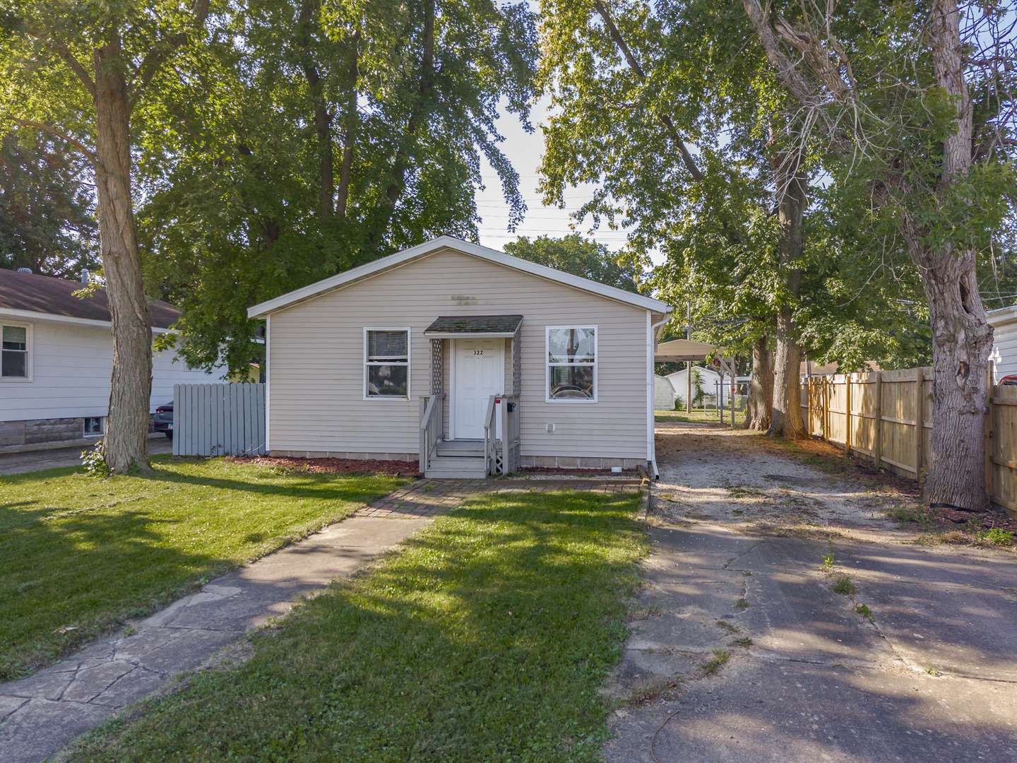 322 E Timber ST, Pontiac, IL 61764
