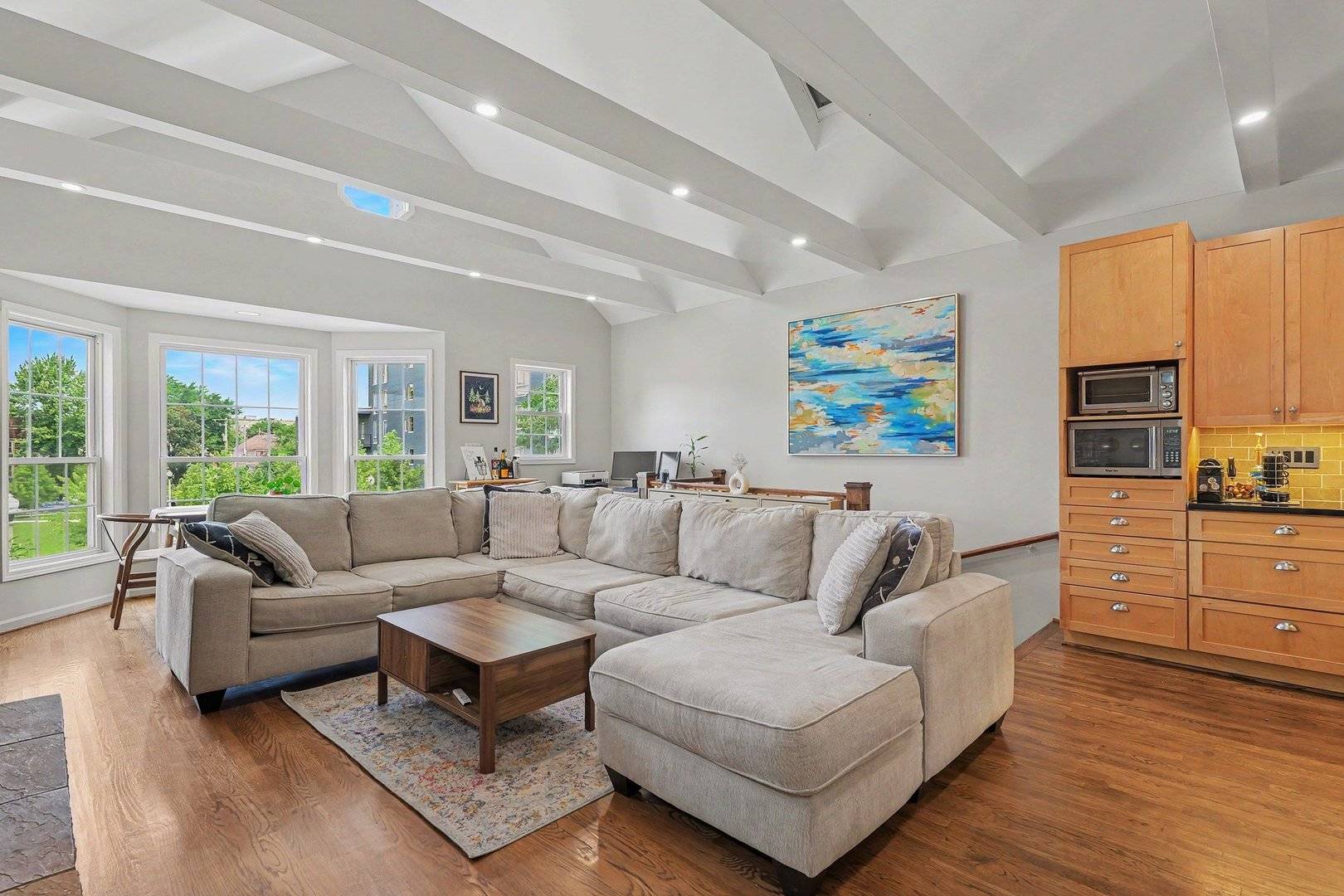 1619 W Hollywood AVE #3, Chicago, IL 60660