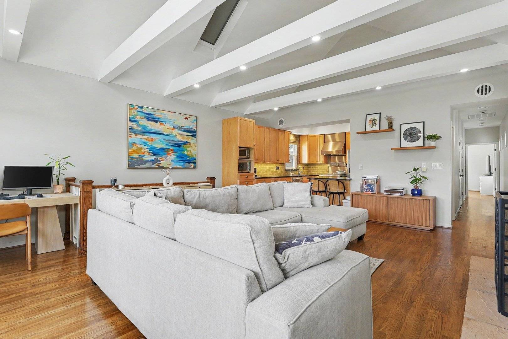 1619 W Hollywood AVE #3, Chicago, IL 60660