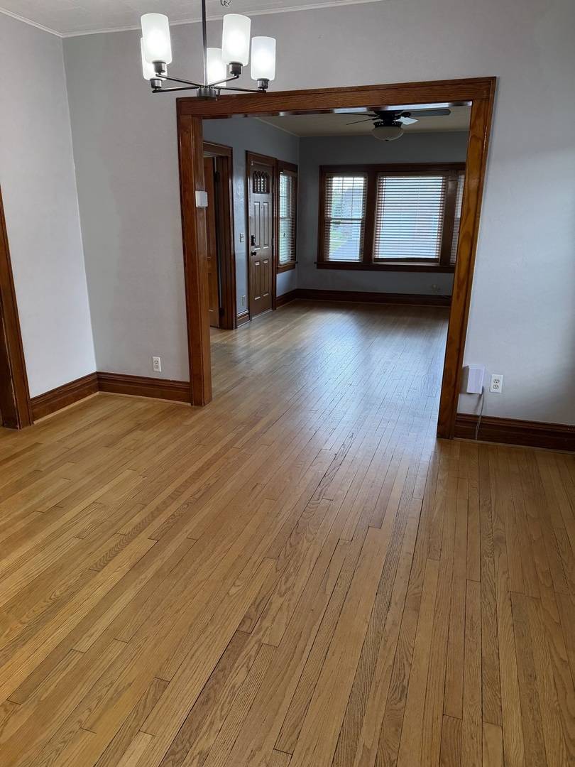 525 S Main ST, Montgomery, IL 60538