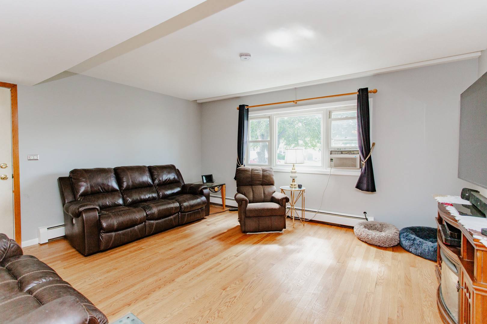 4019 Judd AVE, Schiller Park, IL 60176