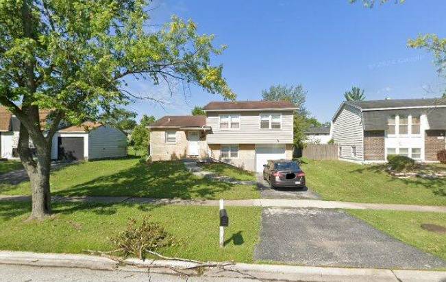 17770 COUNTRY CLUB LN, Country Club Hills, IL 60478