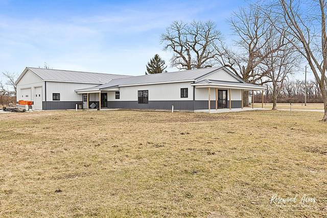6255 W State Route 17 RD, Kankakee, IL 60901