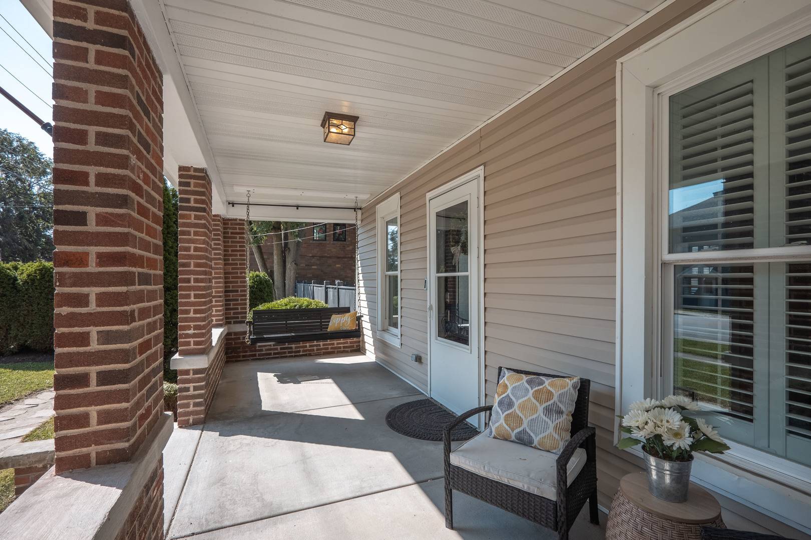 205 Main ST, Sugar Grove, IL 60554