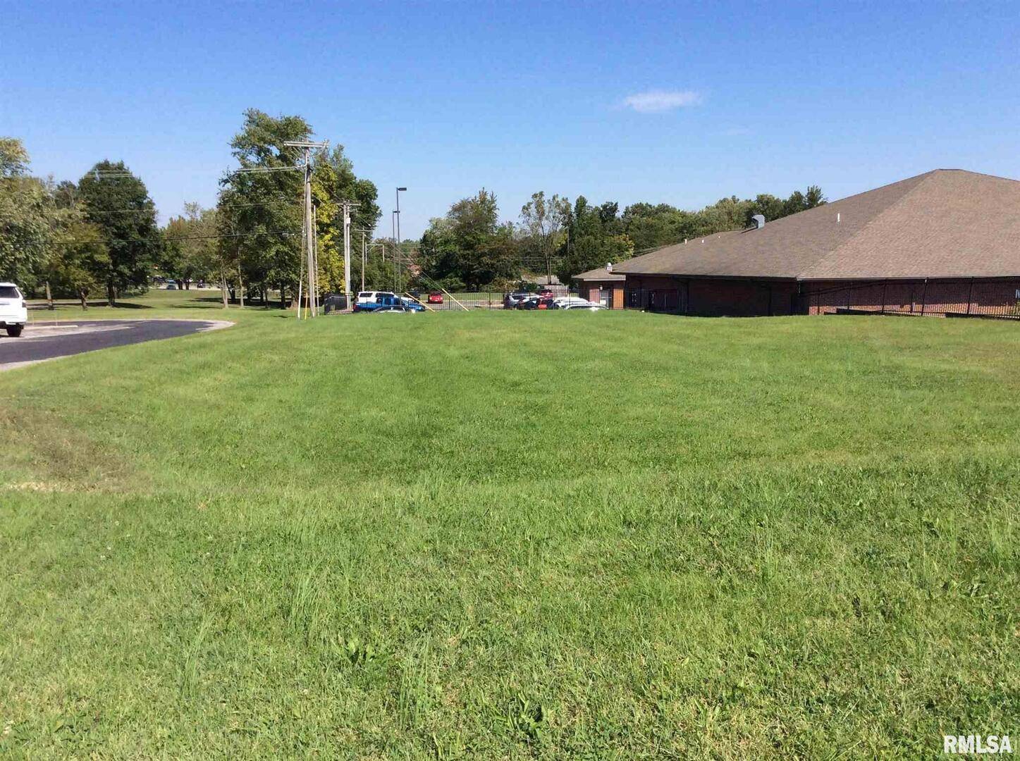 2906 BROADWAY, Mt Vernon, IL 62864