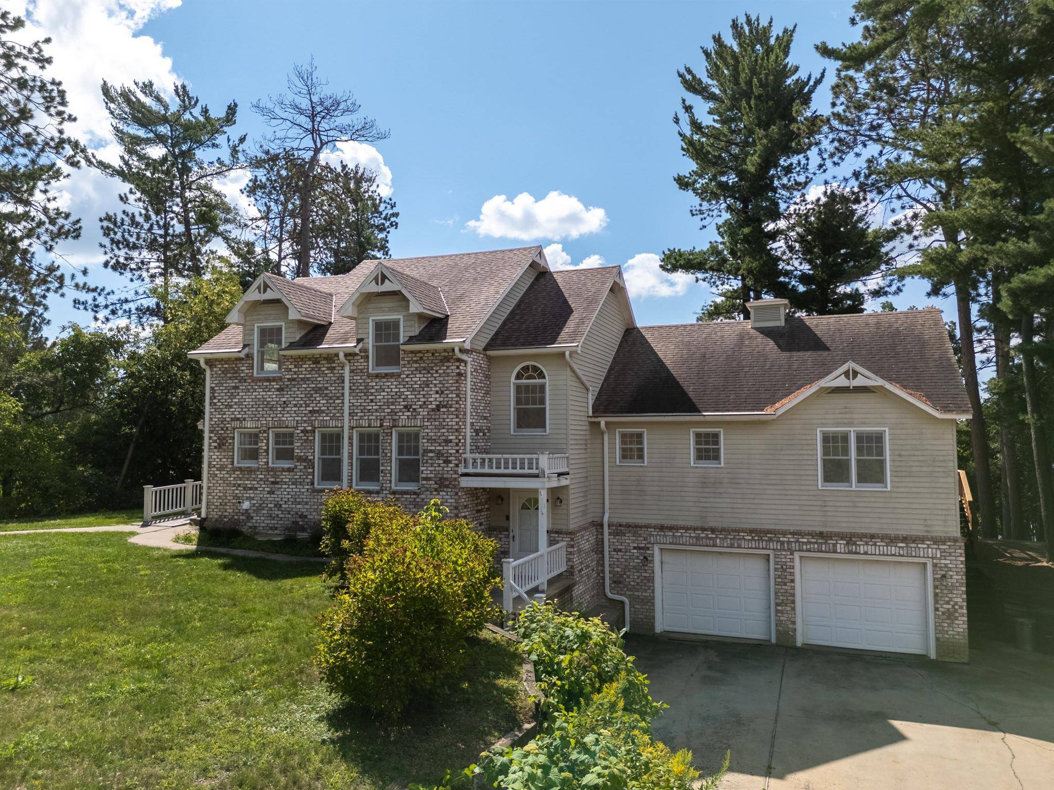 120 NE 14th ST, Grand Rapids, MN 55744