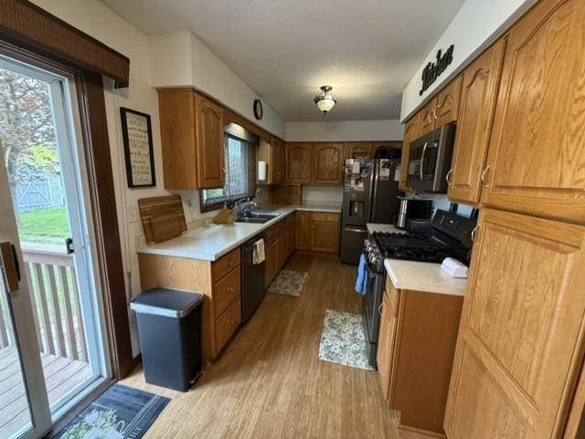 608 S Donnelly AVE, Litchfield, MN 55355
