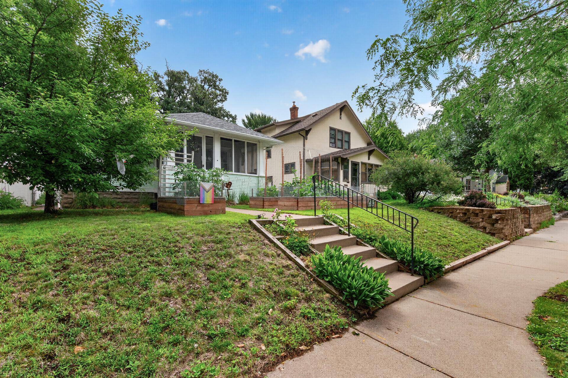 2555 Mckinley ST NE, Minneapolis, MN 55418