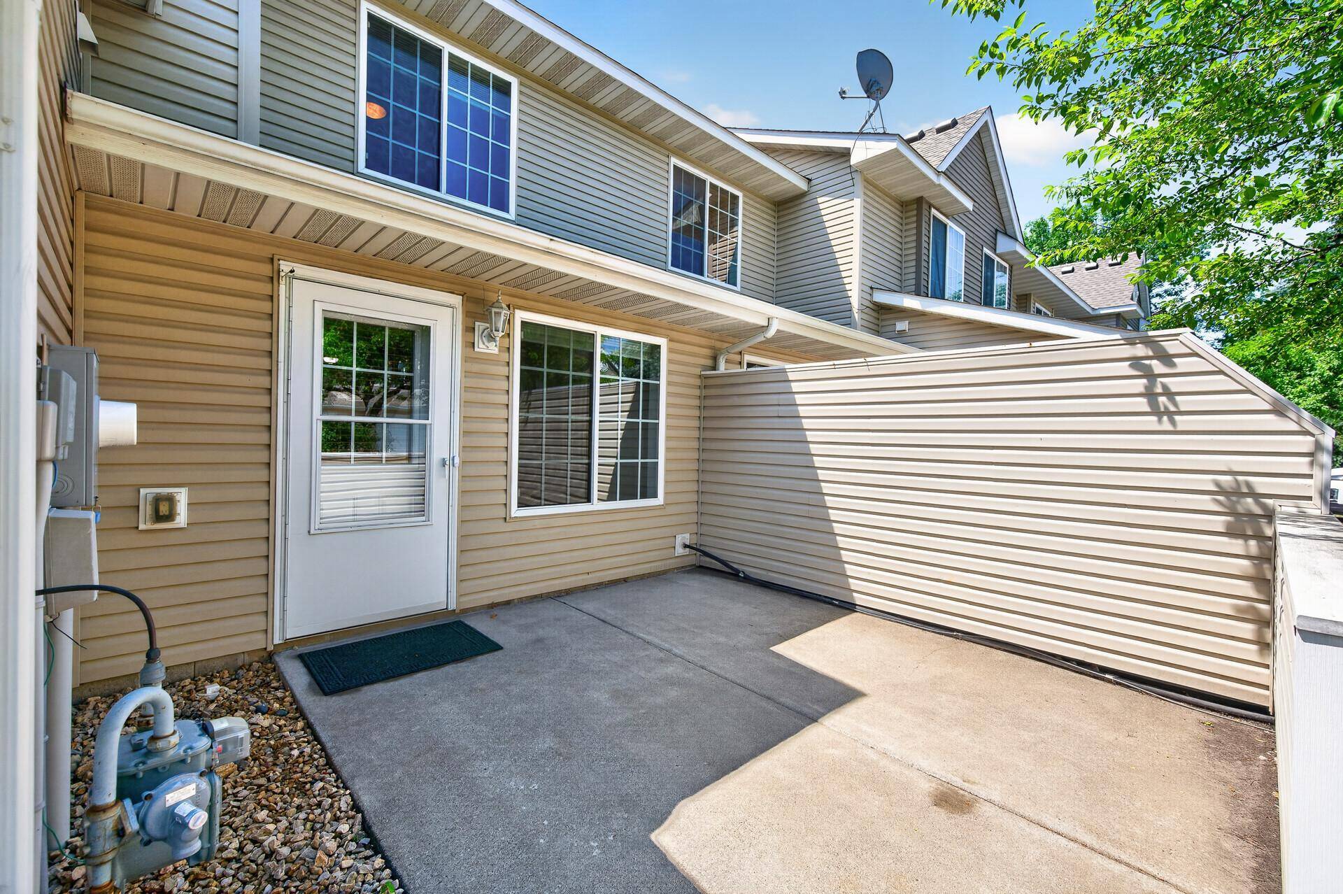 10707 Unity LN N, Brooklyn Park, MN 55443