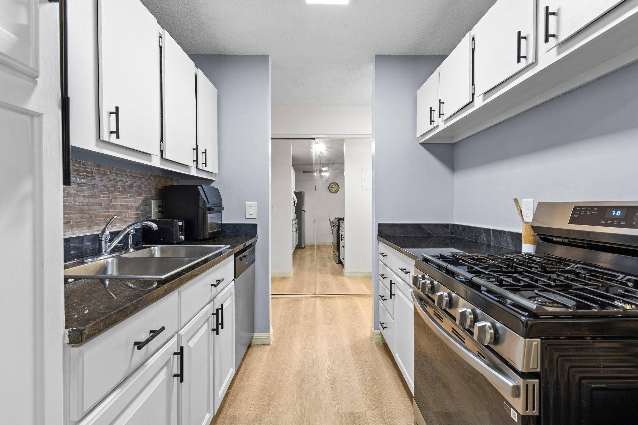 4201 Lakeside AVE N #214, Brooklyn Center, MN 55429