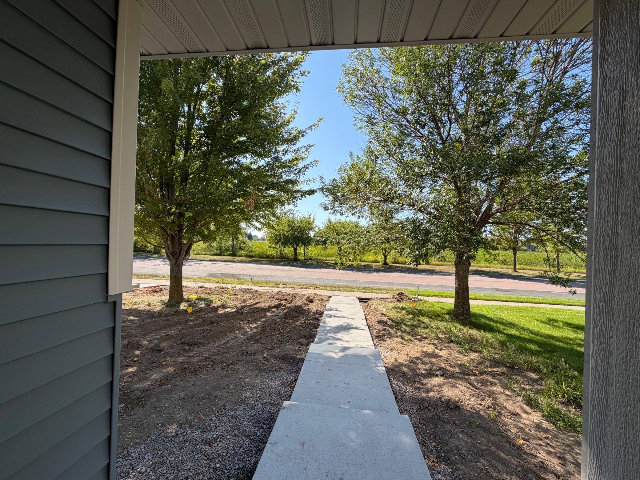 7077 Kittredge LN NE, Albertville, MN 55301