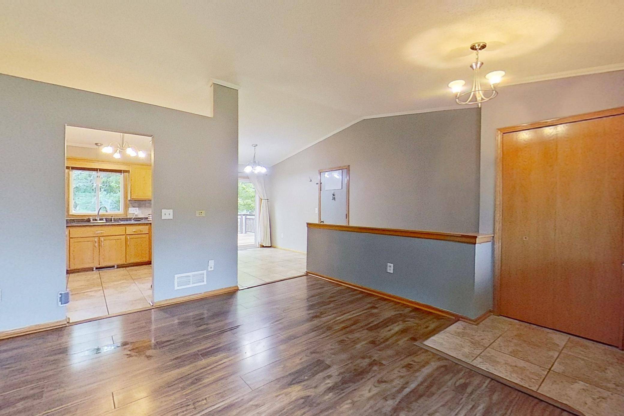25775 10th ST W, Zimmerman, MN 55398