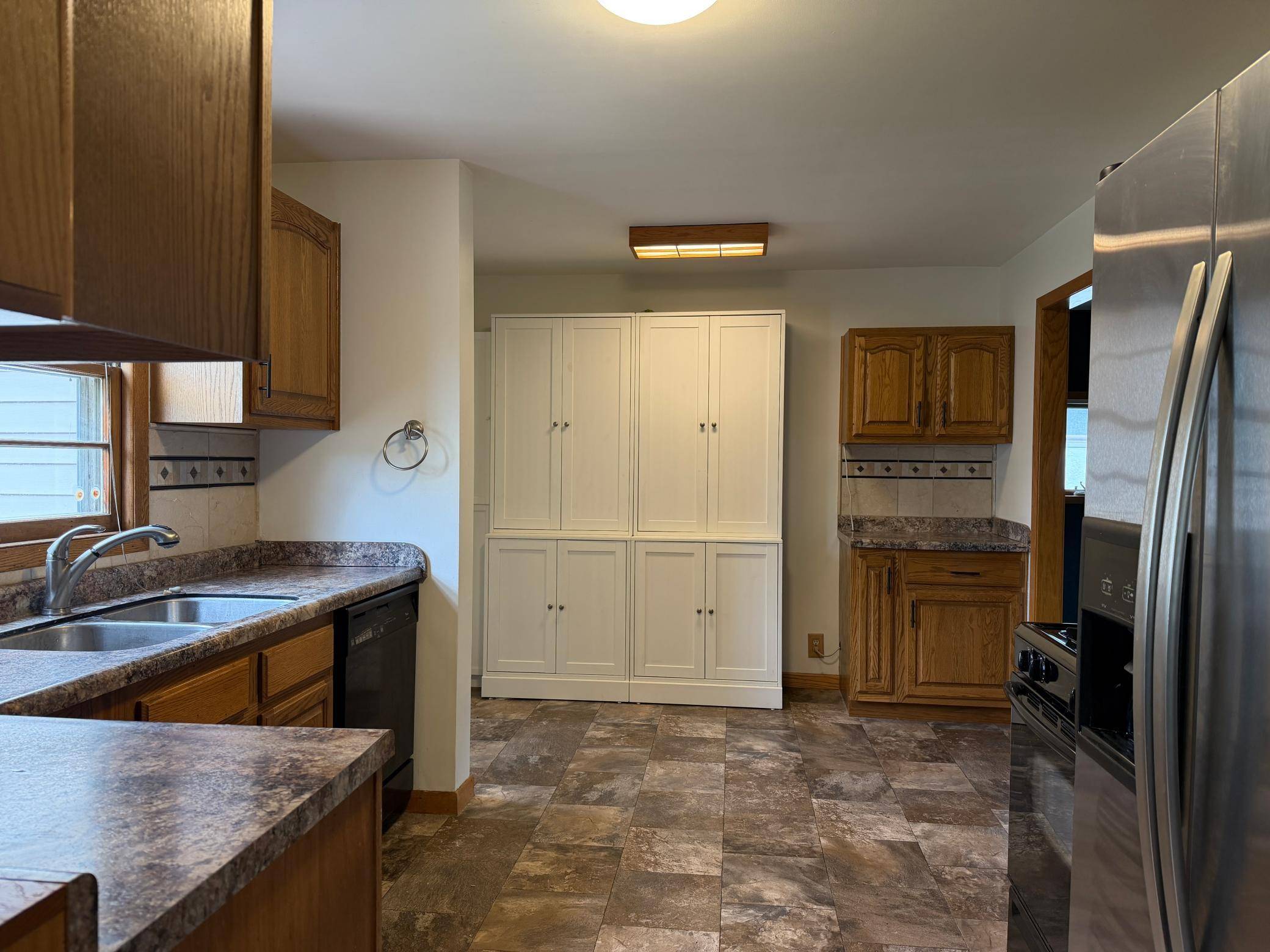 143 12th AVE N, South Saint Paul, MN 55075
