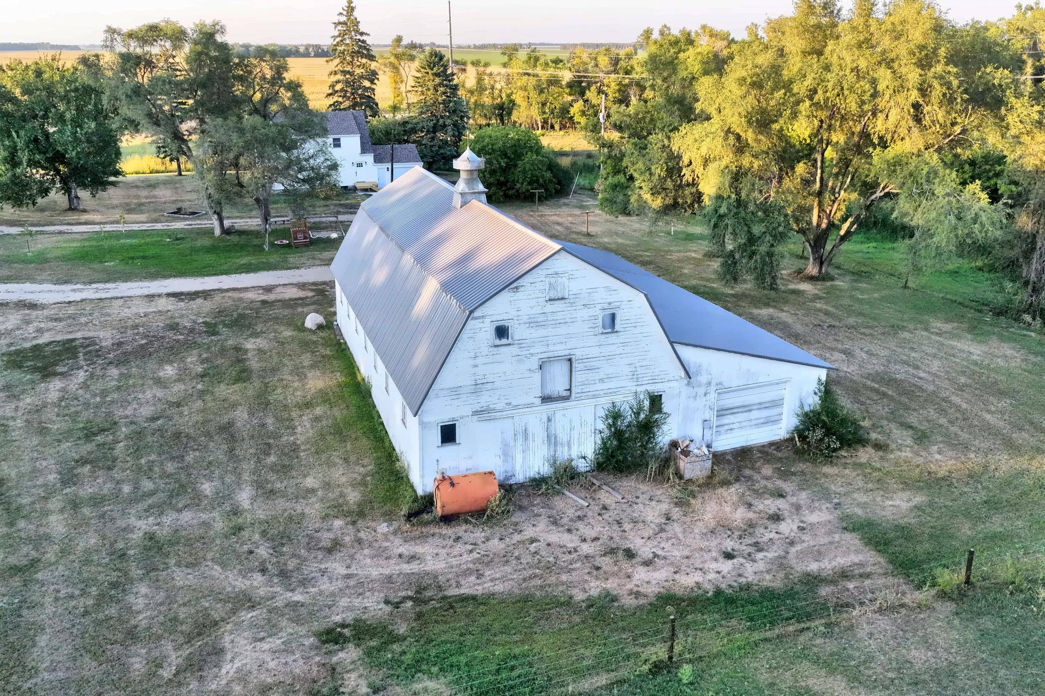 14688 44th ST SE, Chaffee, ND 58079