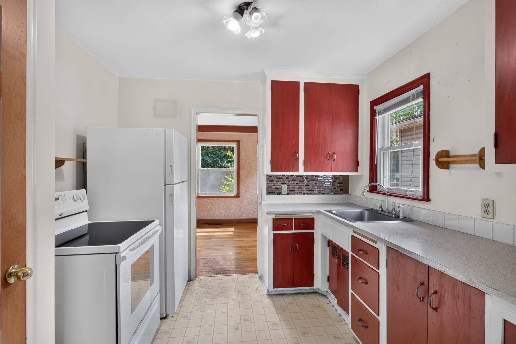 6800 W 26th ST, Saint Louis Park, MN 55426