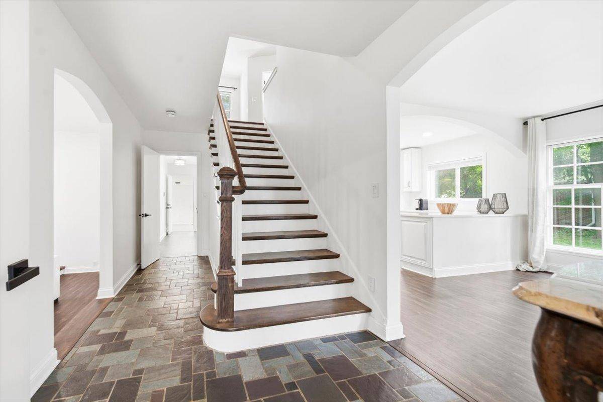 3916 W 28th Street, Saint Louis Park, MN 55416
