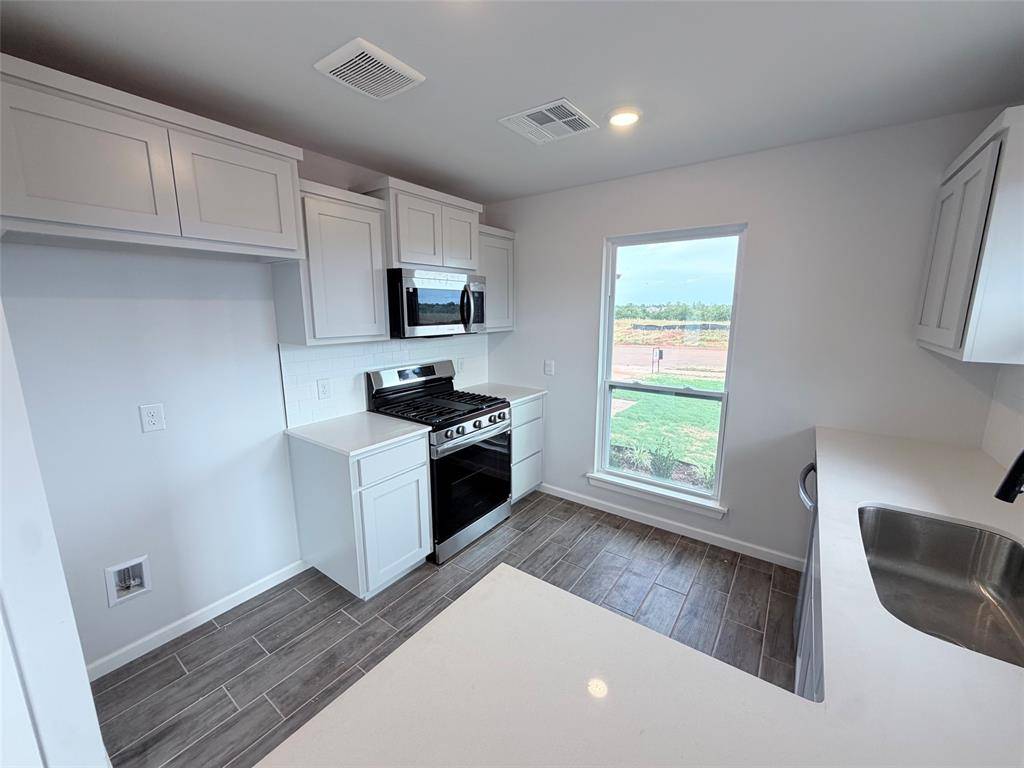 3024 NW 196th ST, Edmond, OK 73012