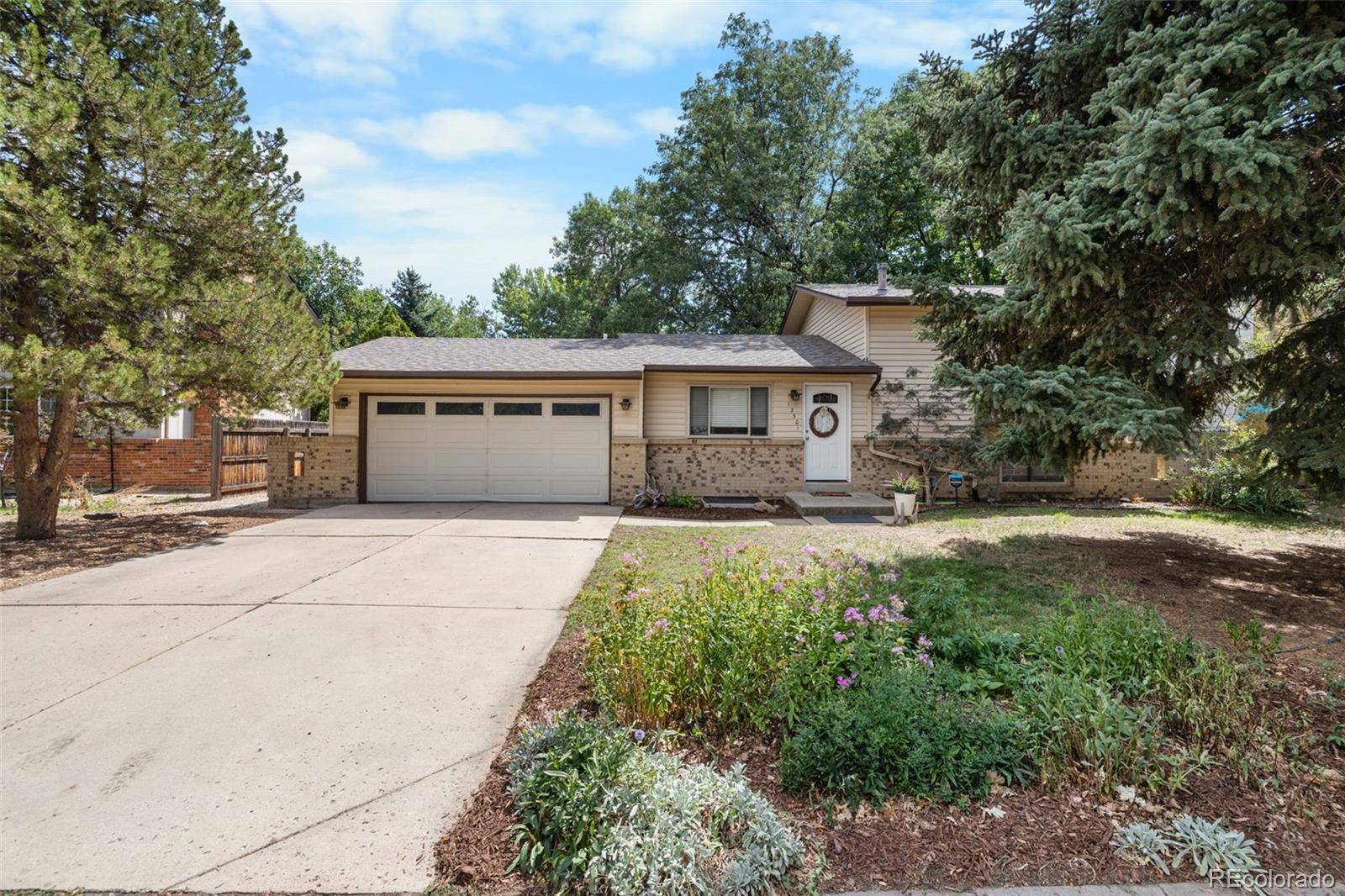 1250 Forum DR, Lafayette, CO 80026