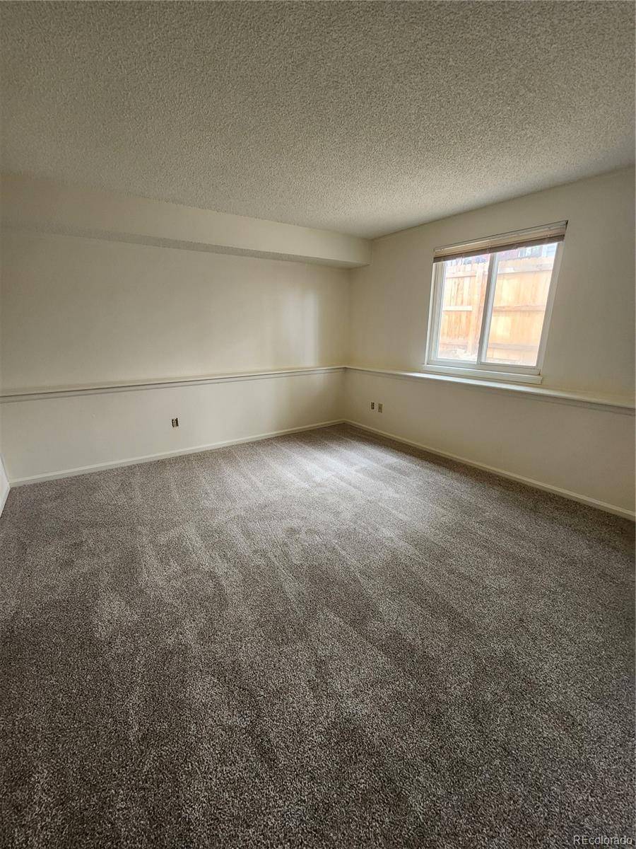 5852 W 75th PL, Arvada, CO 80003