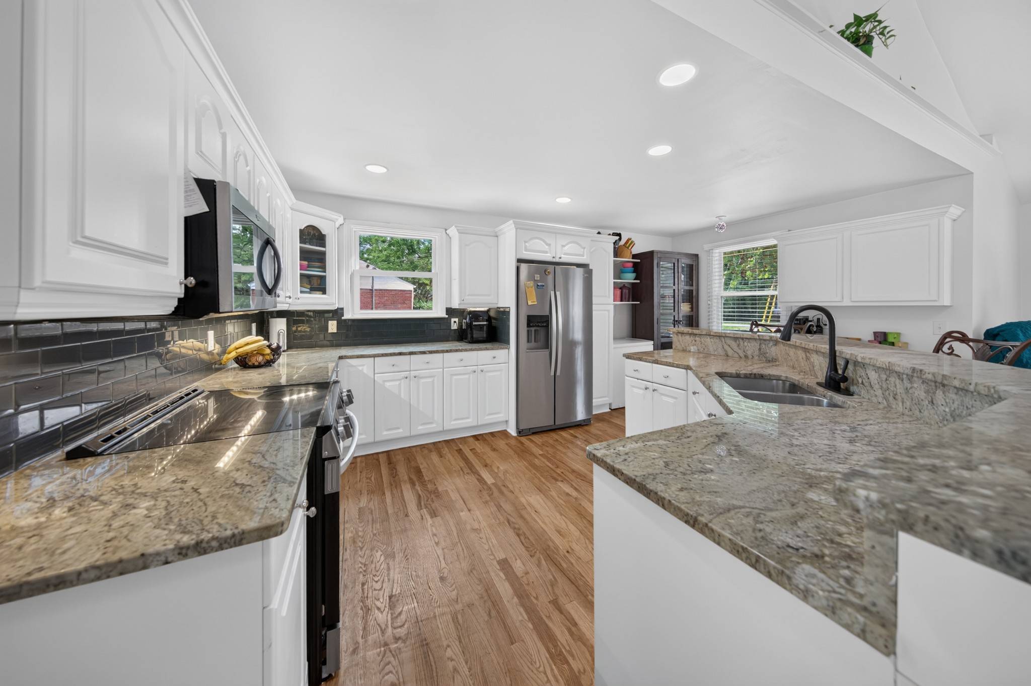 3210 Southlake Dr, Nashville, TN 37211