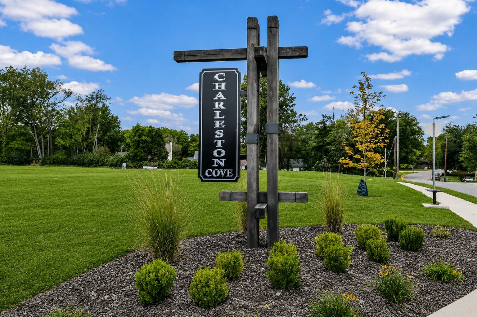 636 Southern Pass Run, Clarksville, TN 37043