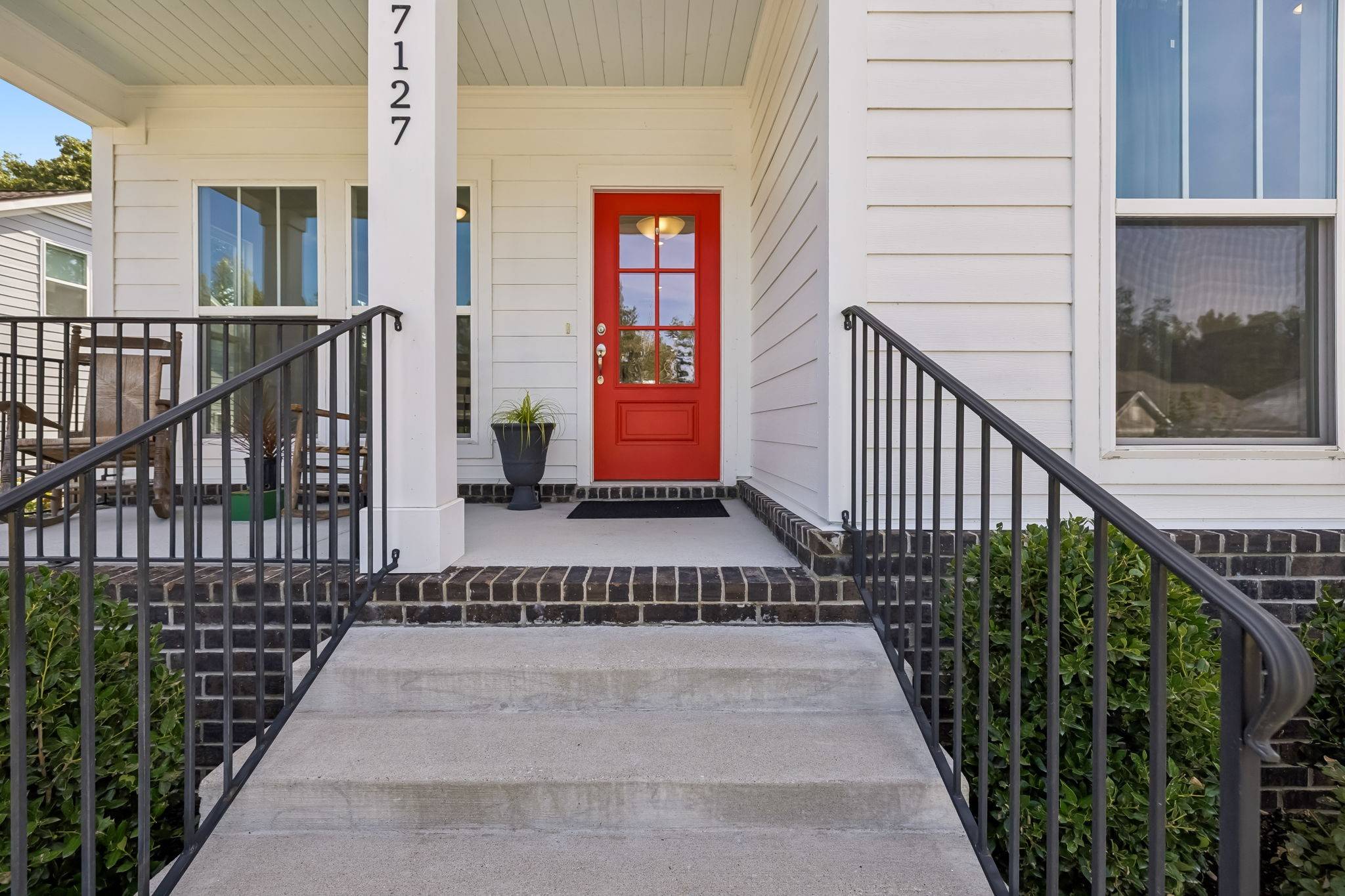 7127 Pepper Tree Cir, Fairview, TN 37062