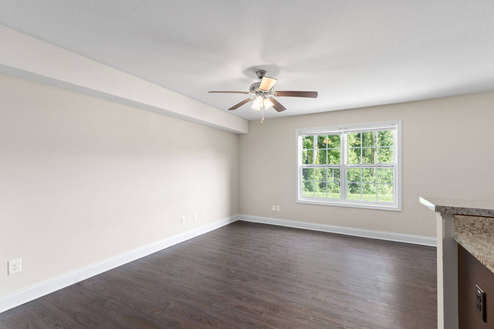 1552 Tylertown Rd #301, Clarksville, TN 37040