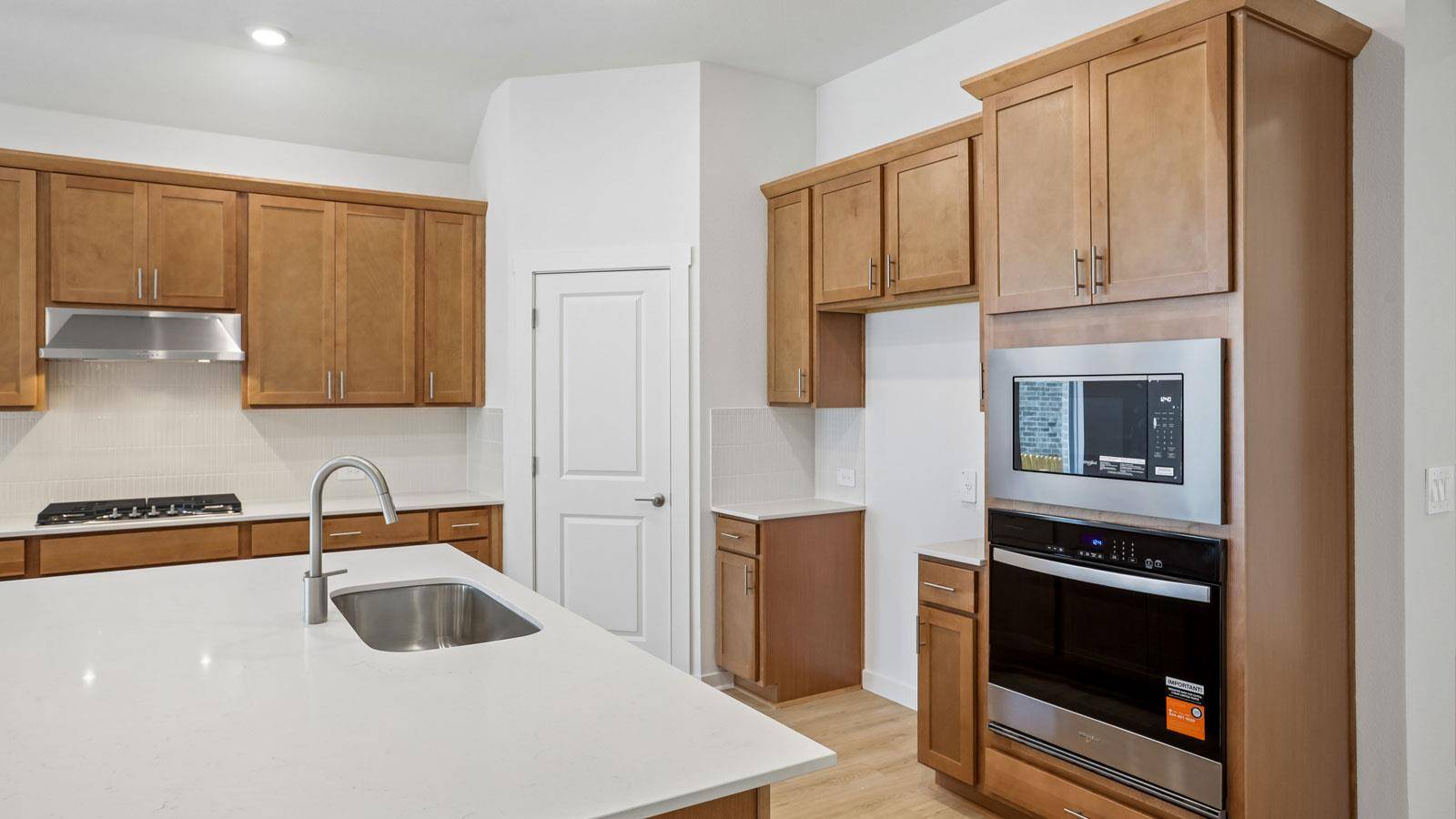 429 Eagle Canyon DR, Leander, TX 78641