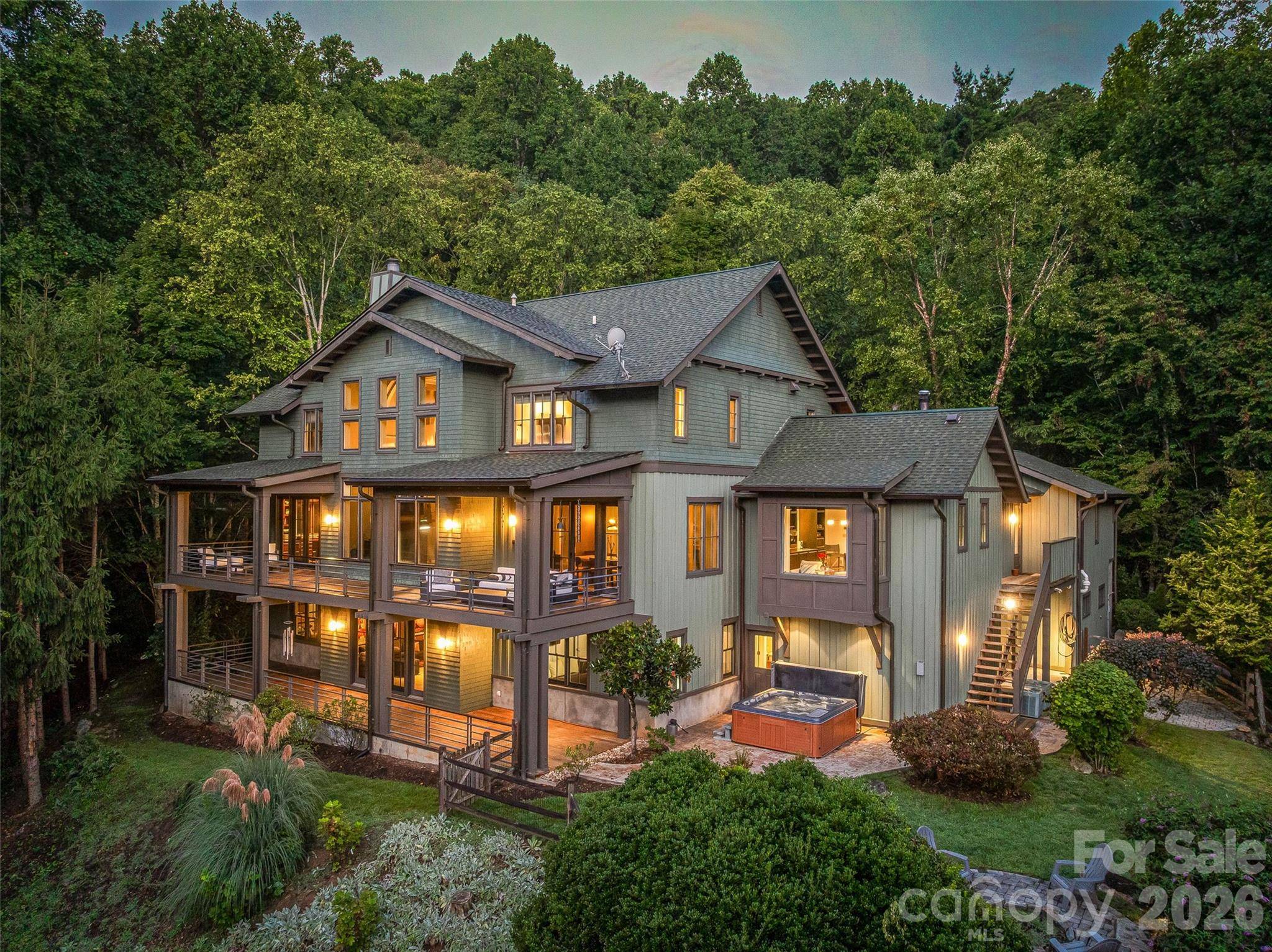 39 Ox bow XING, Weaverville, NC 28787