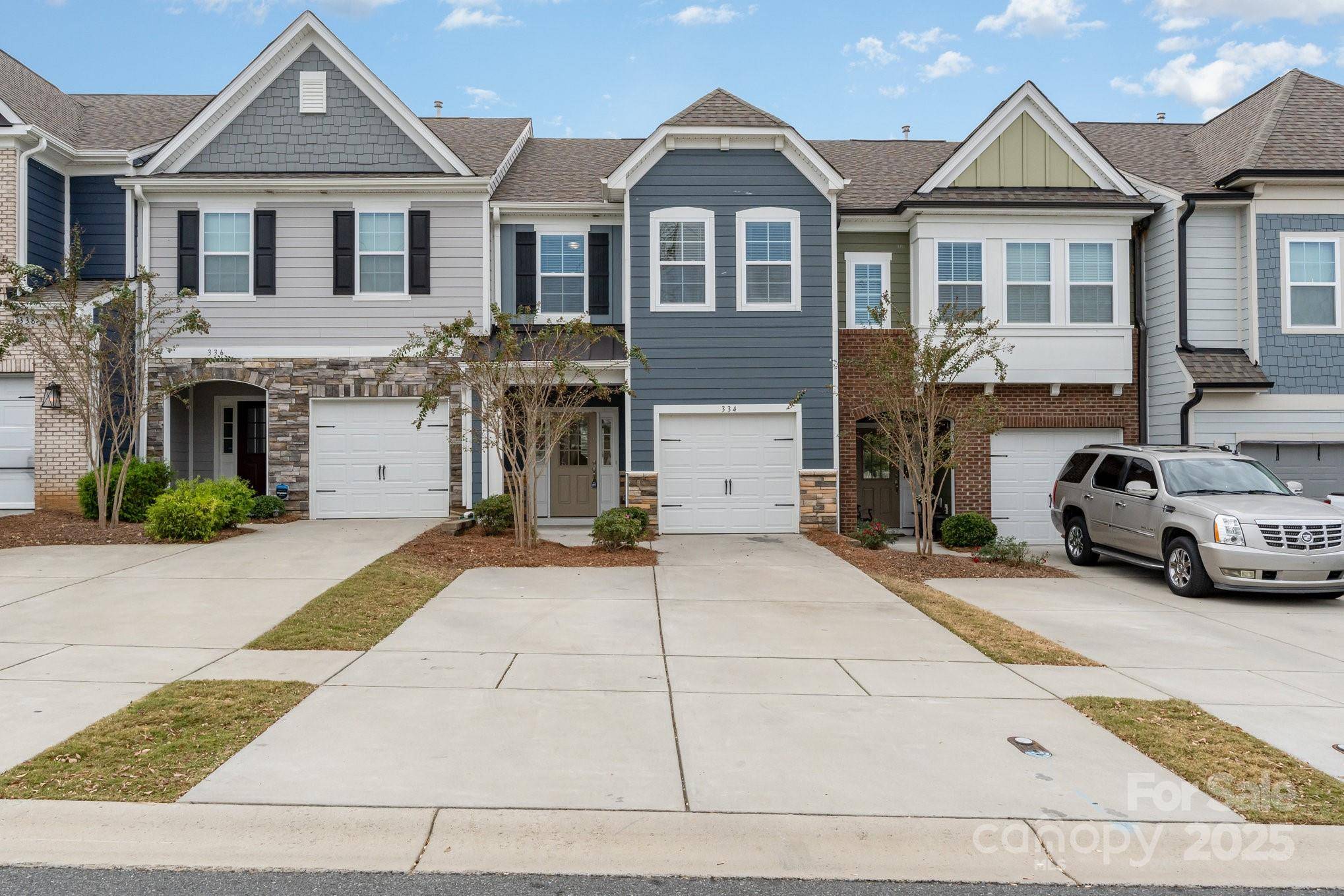 334 Embers LN, Clover, SC 29710