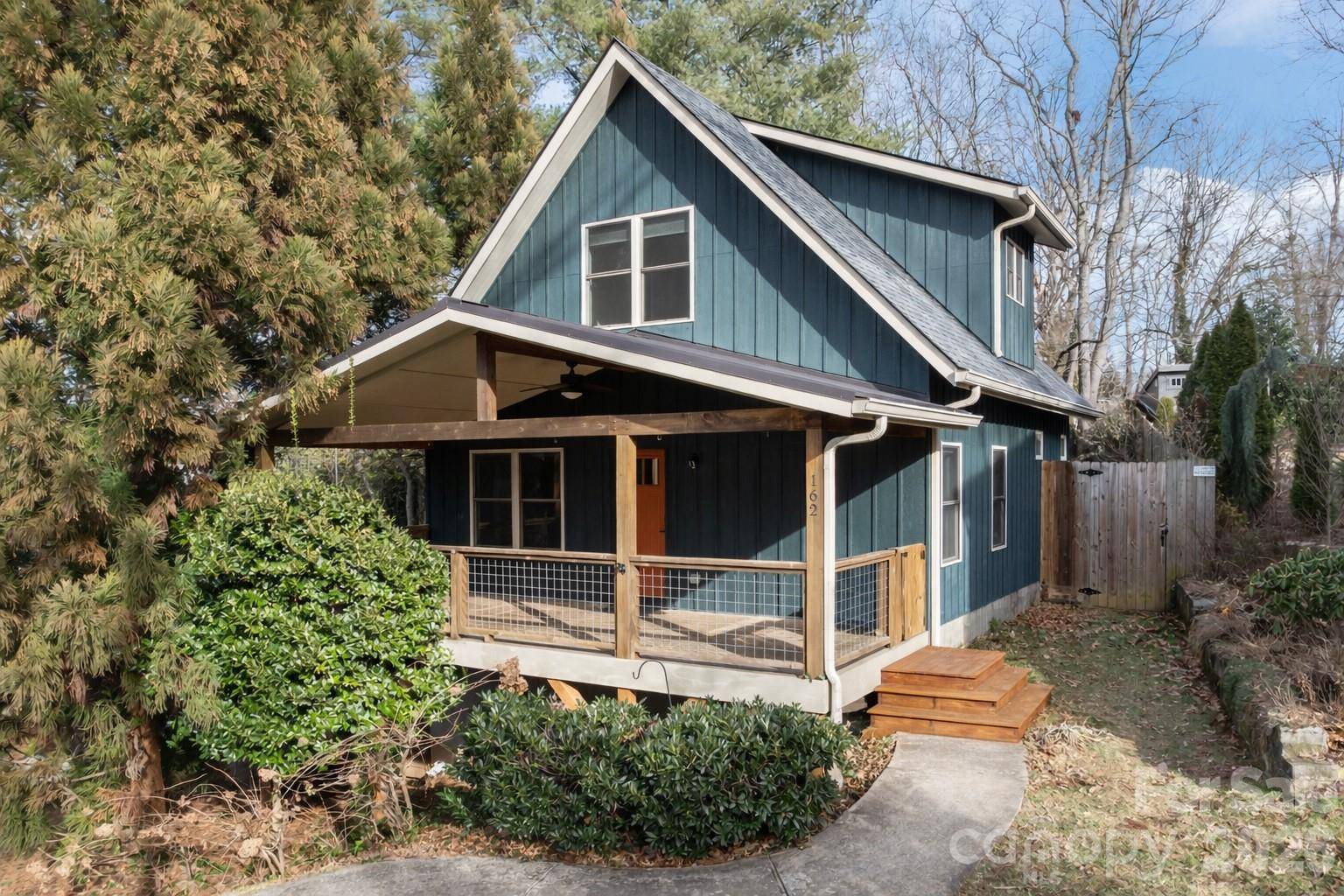 162 Deaver ST, Asheville, NC 28806