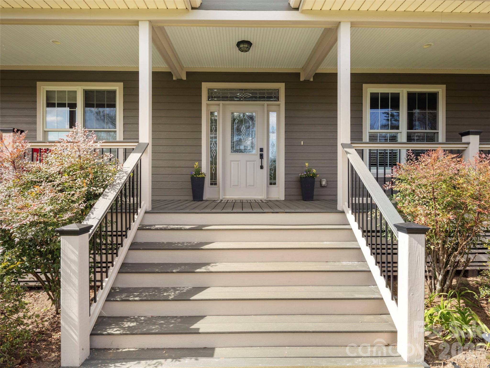 18 Brook Meadows LN, Arden, NC 28704