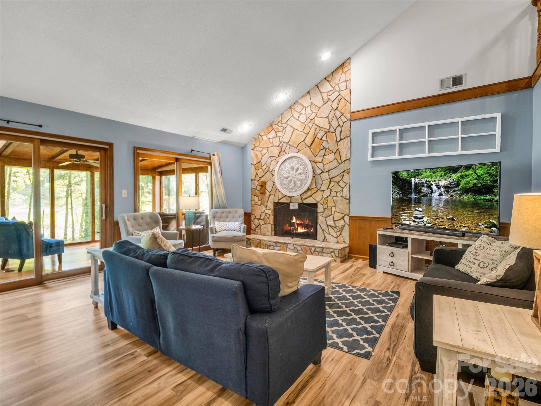 171 Fairway DR, Lake Lure, NC 28746