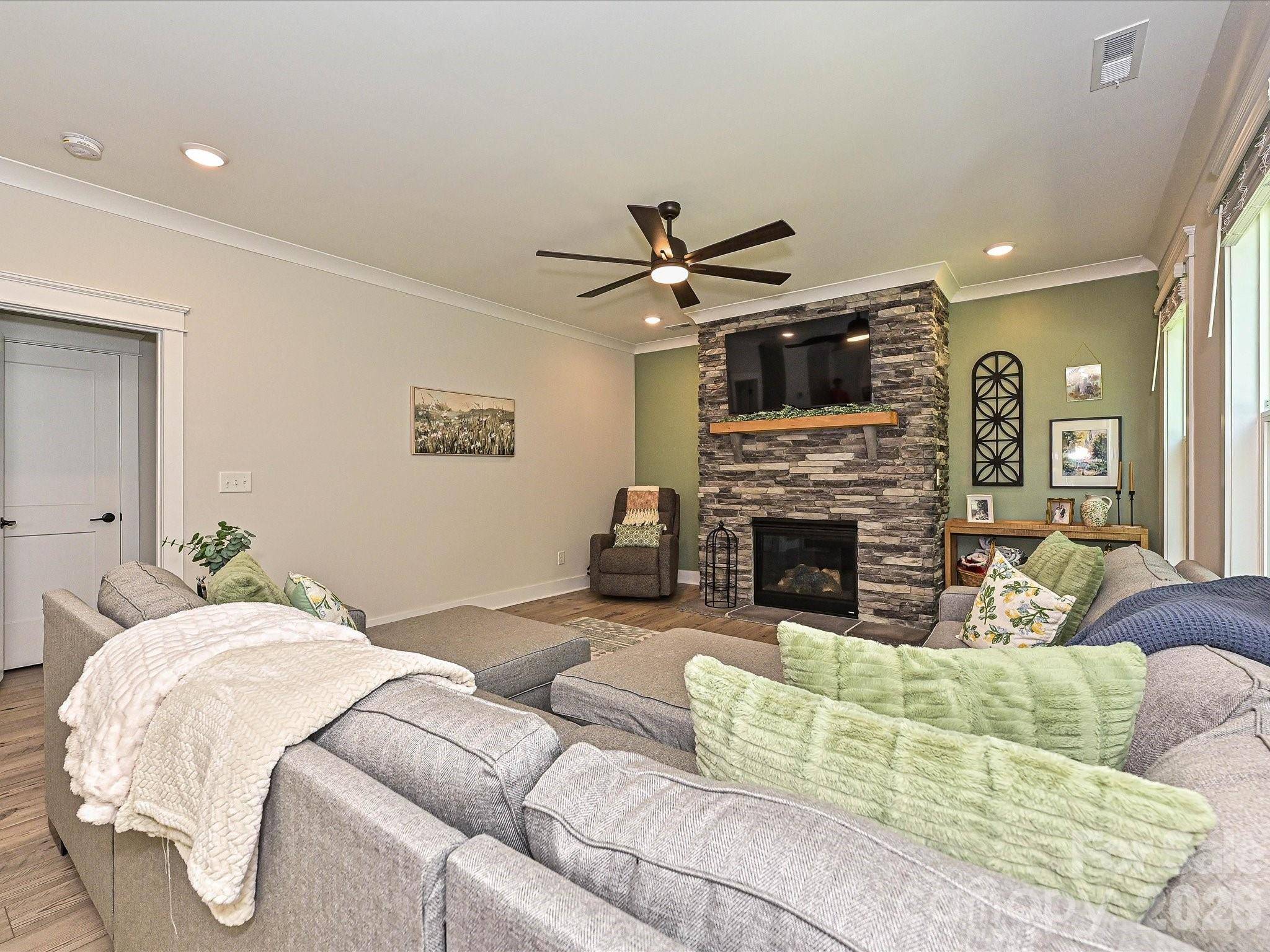 13215 Fiore PL, Huntersville, NC 28078
