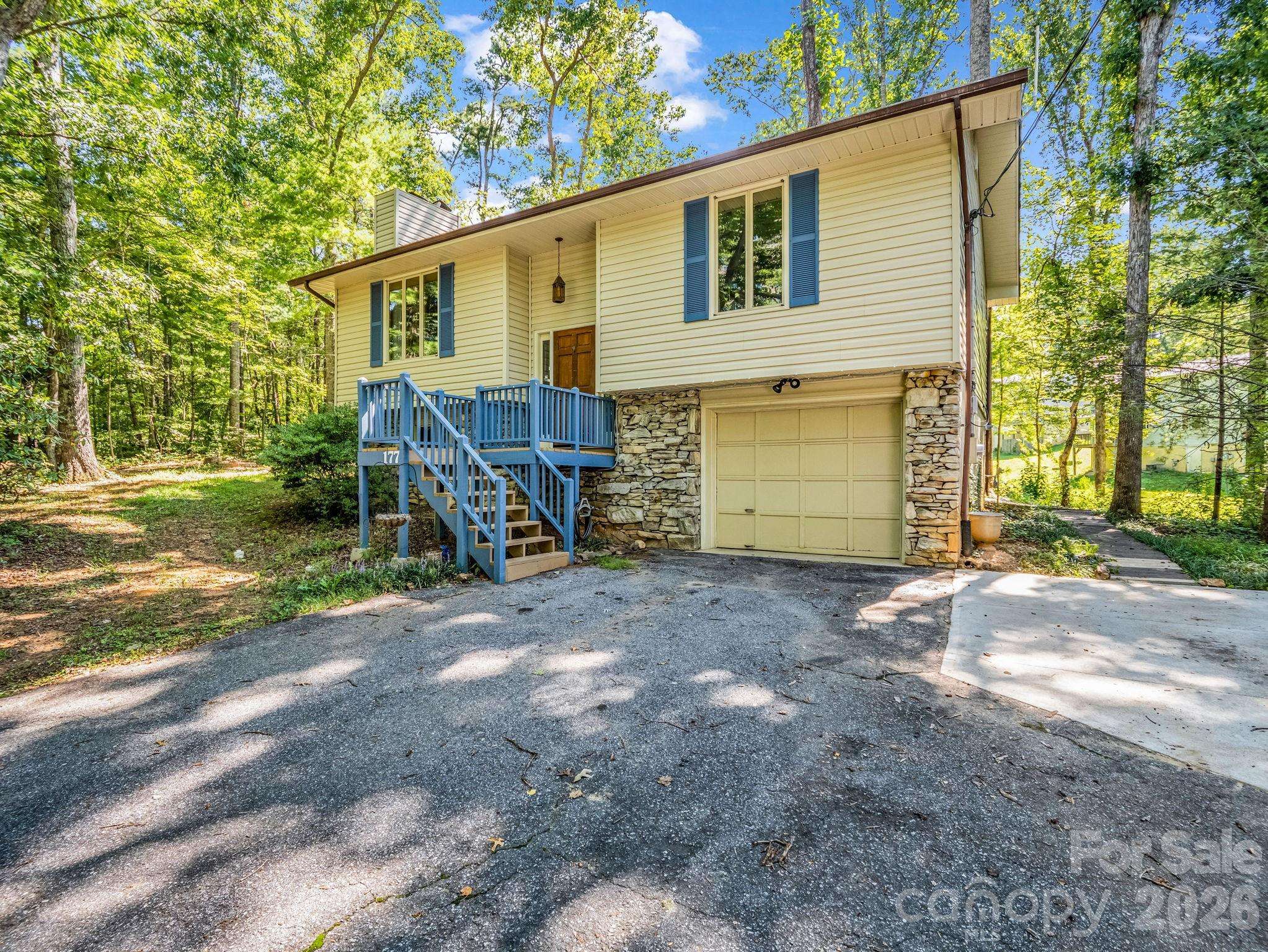 177 Weston RD, Arden, NC 28704
