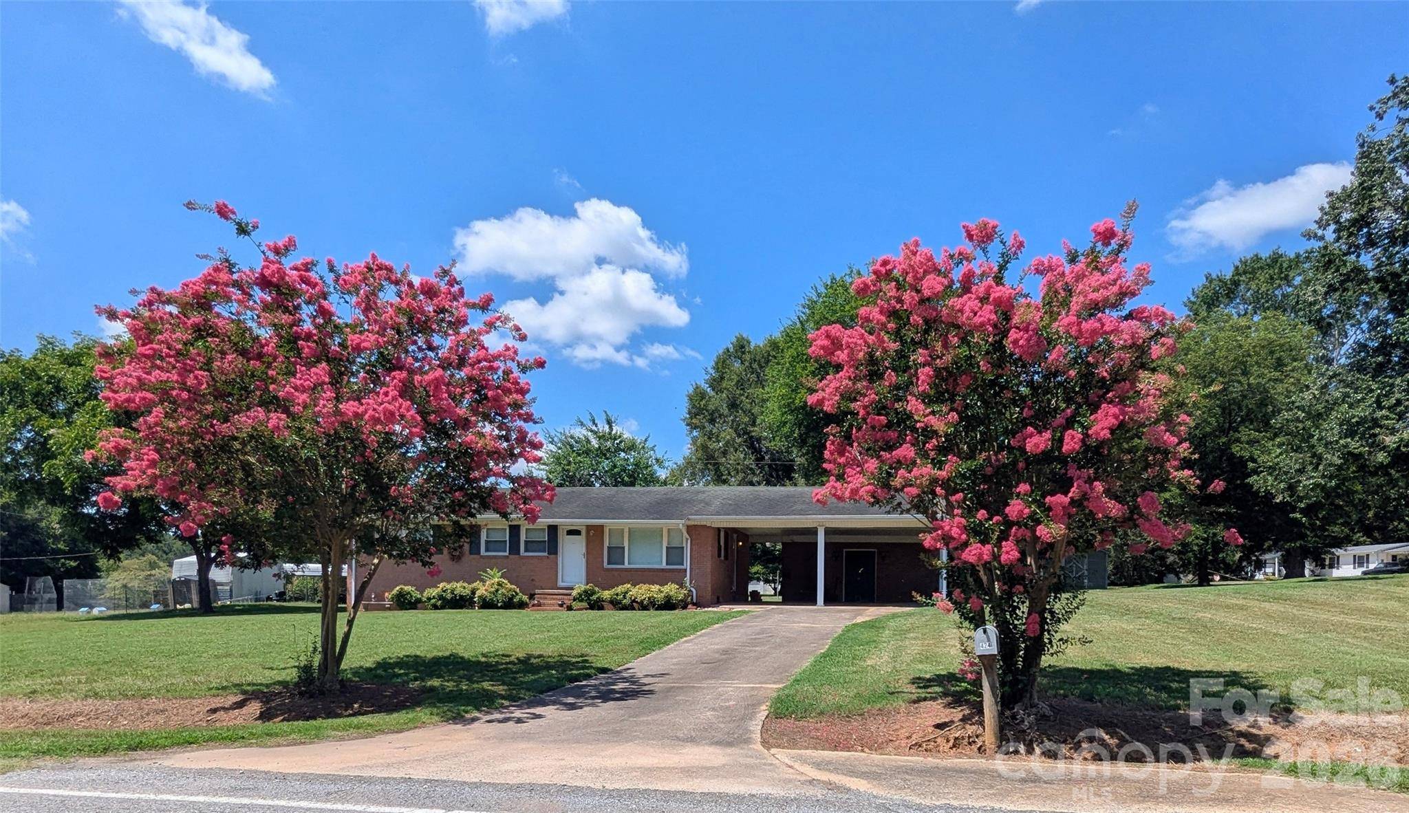 424 Bear Creek RD, Shelby, NC 28152