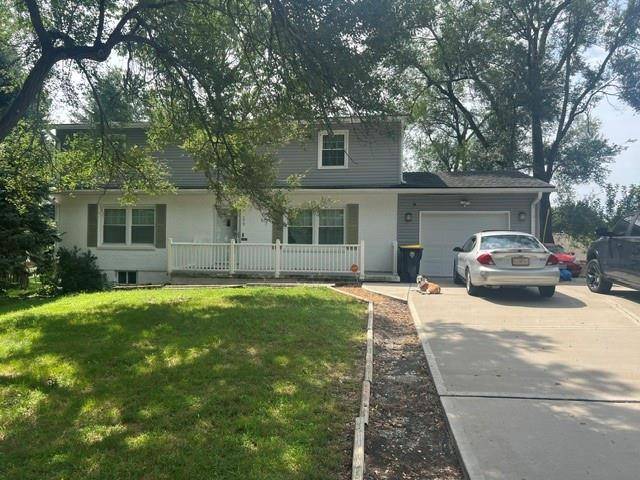 109 NE 102 TER, Kansas City, MO 64155