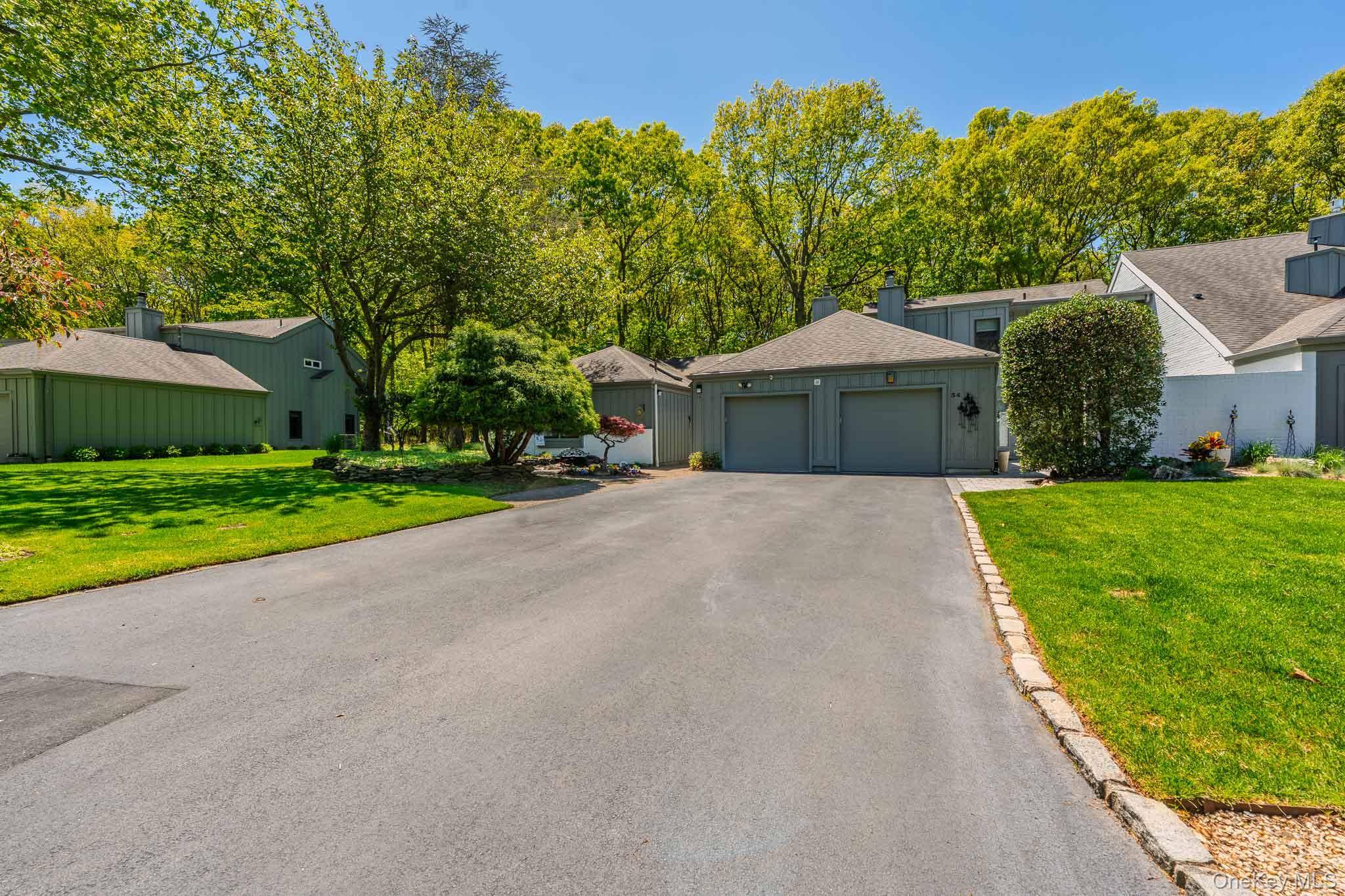 35 Timberline CIR, Port Jefferson, NY 11777