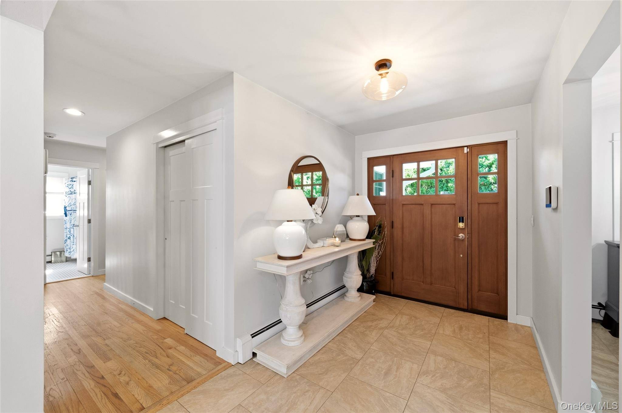 30 Cove RD, Huntington, NY 11743