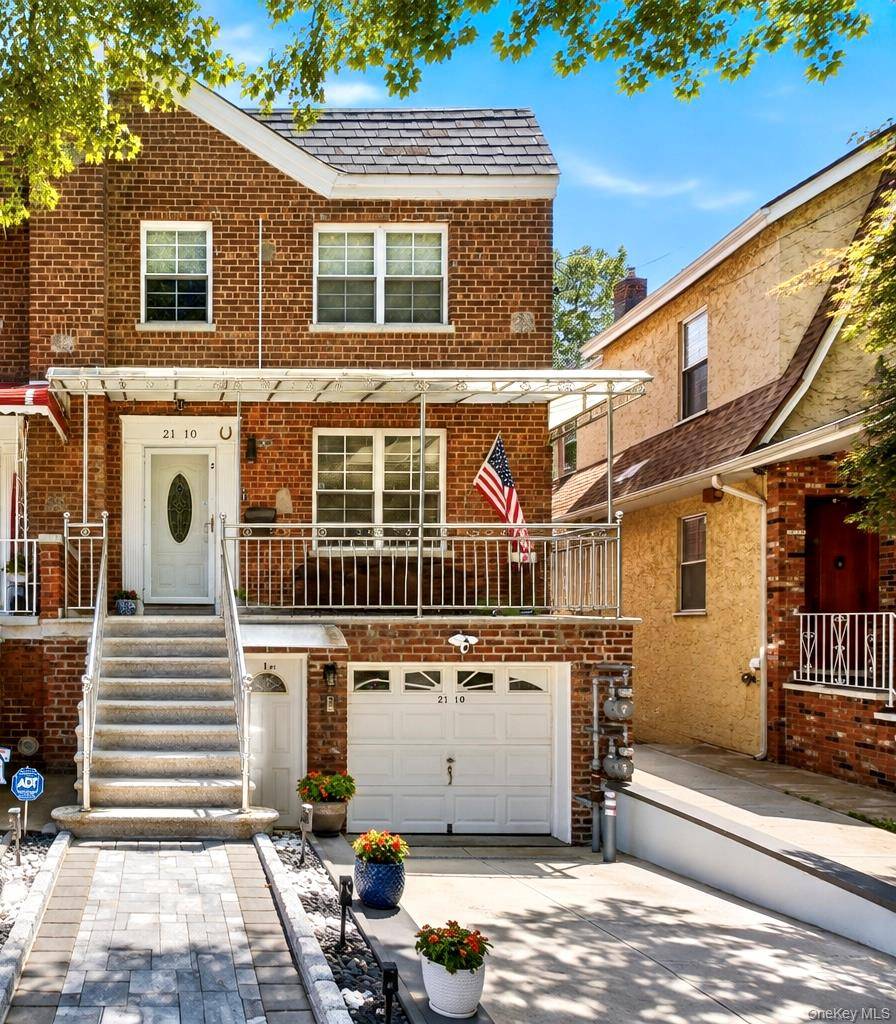 2110 Tomlinson AVE, Bronx, NY 10461