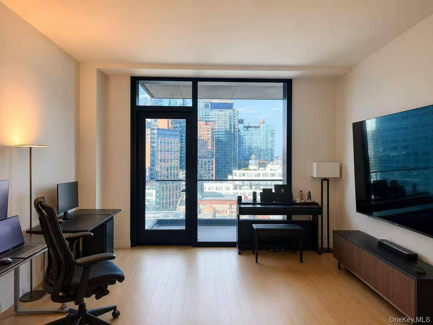 45-30 Pearson ST #15B, Long Island City, NY 11101