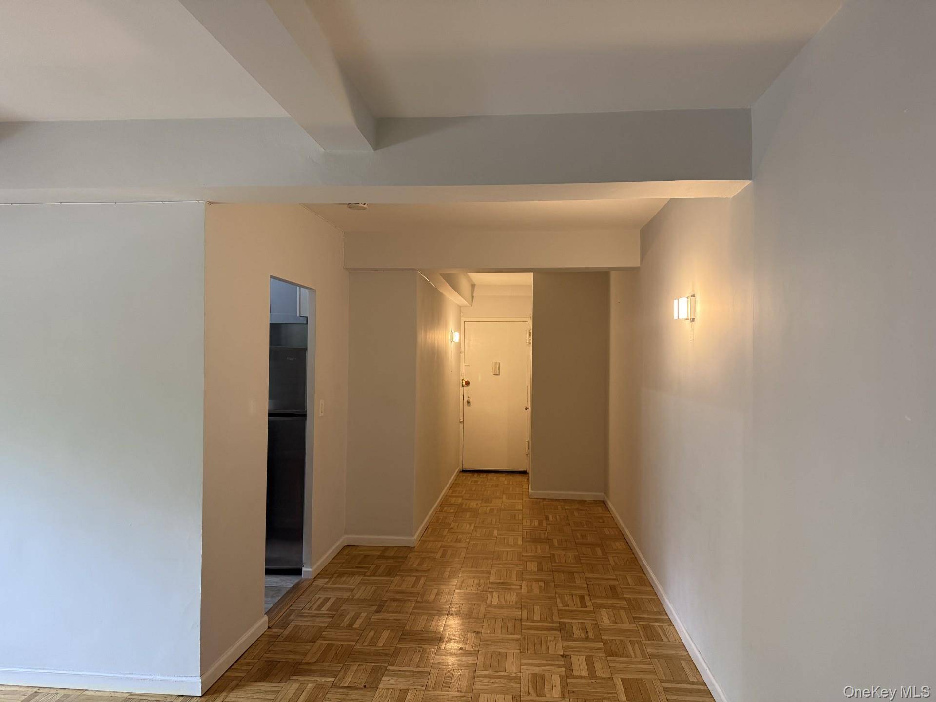 1505 Archer RD #3D, Bronx, NY 10462