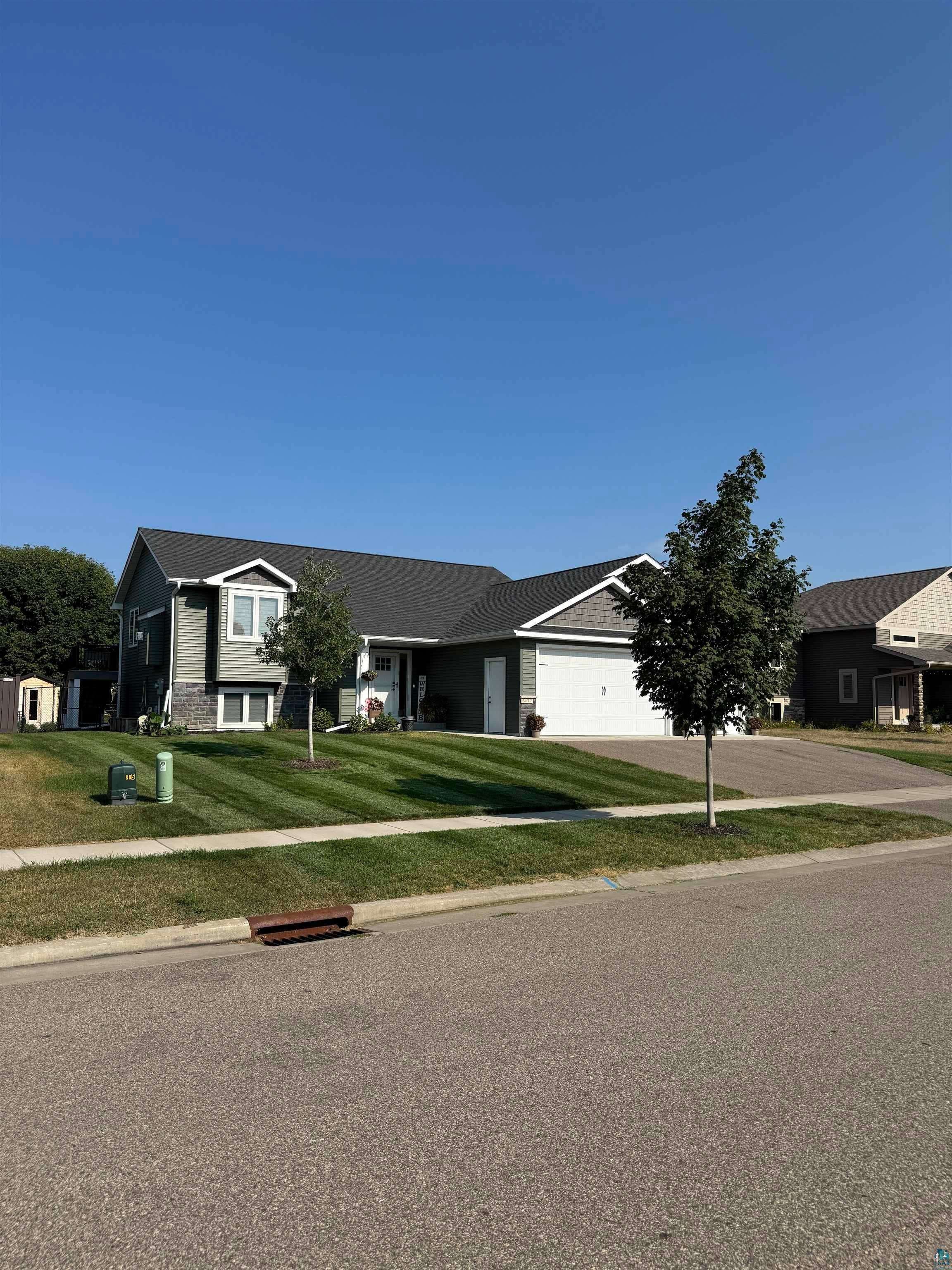 3177 Kingston St, River Falls, WI 54022