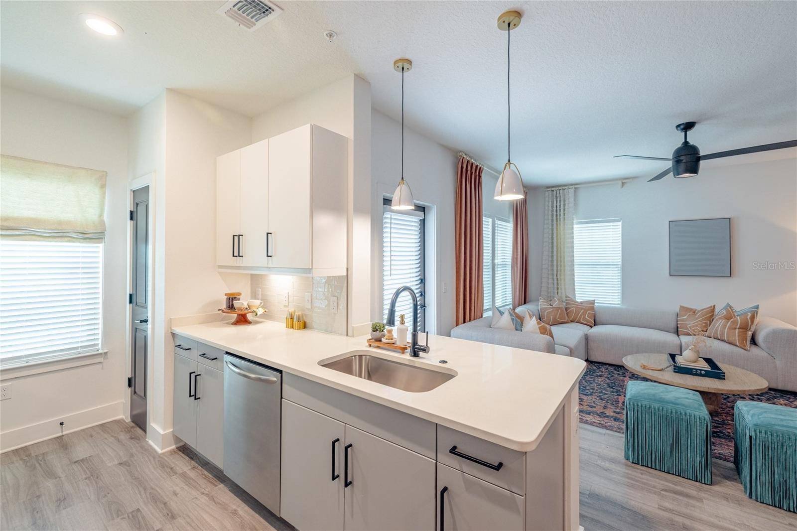 1420 LAKEFRONT DR #6212, Sarasota, FL 34240