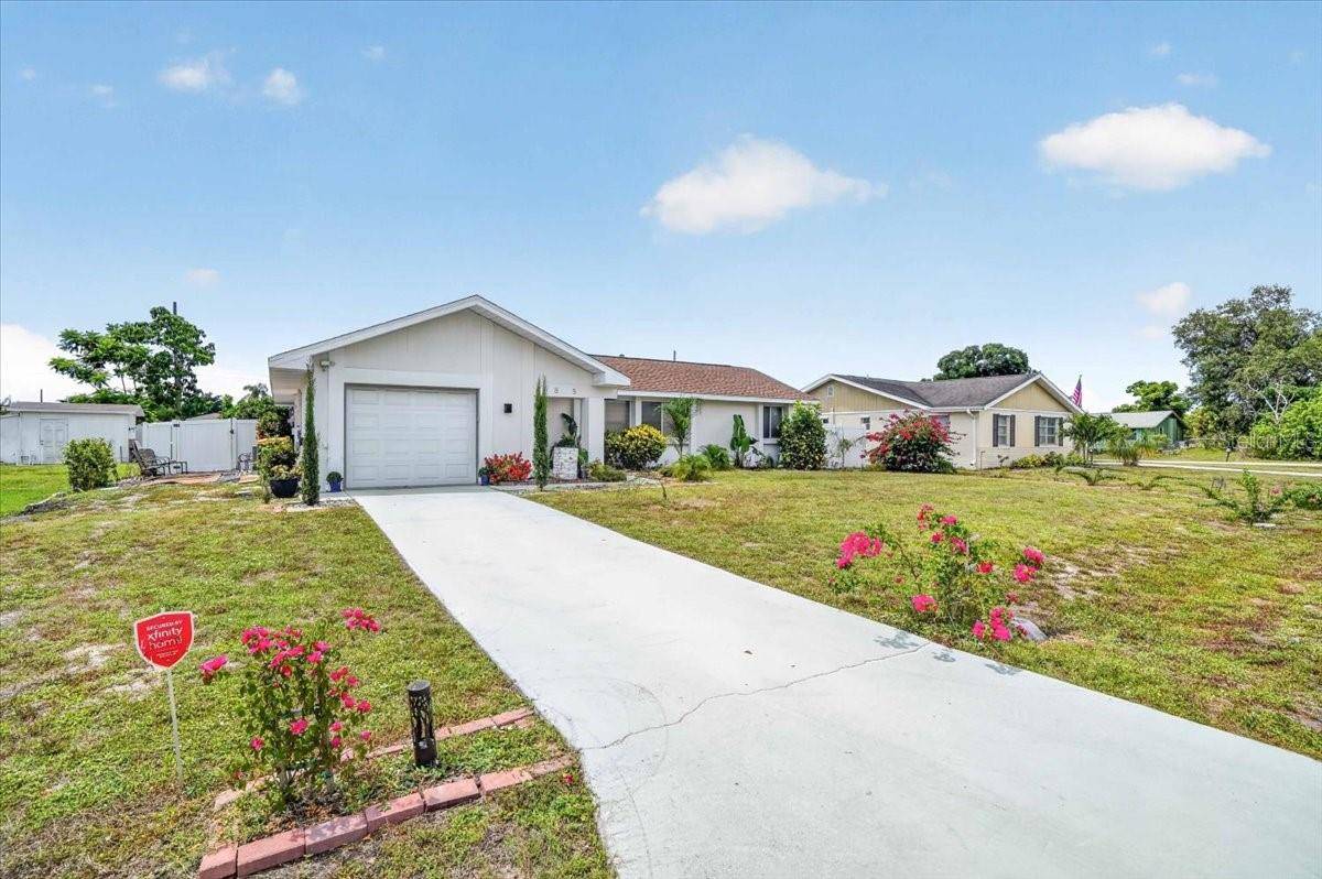 885 FAIRFAX TER NW, Port Charlotte, FL 33948