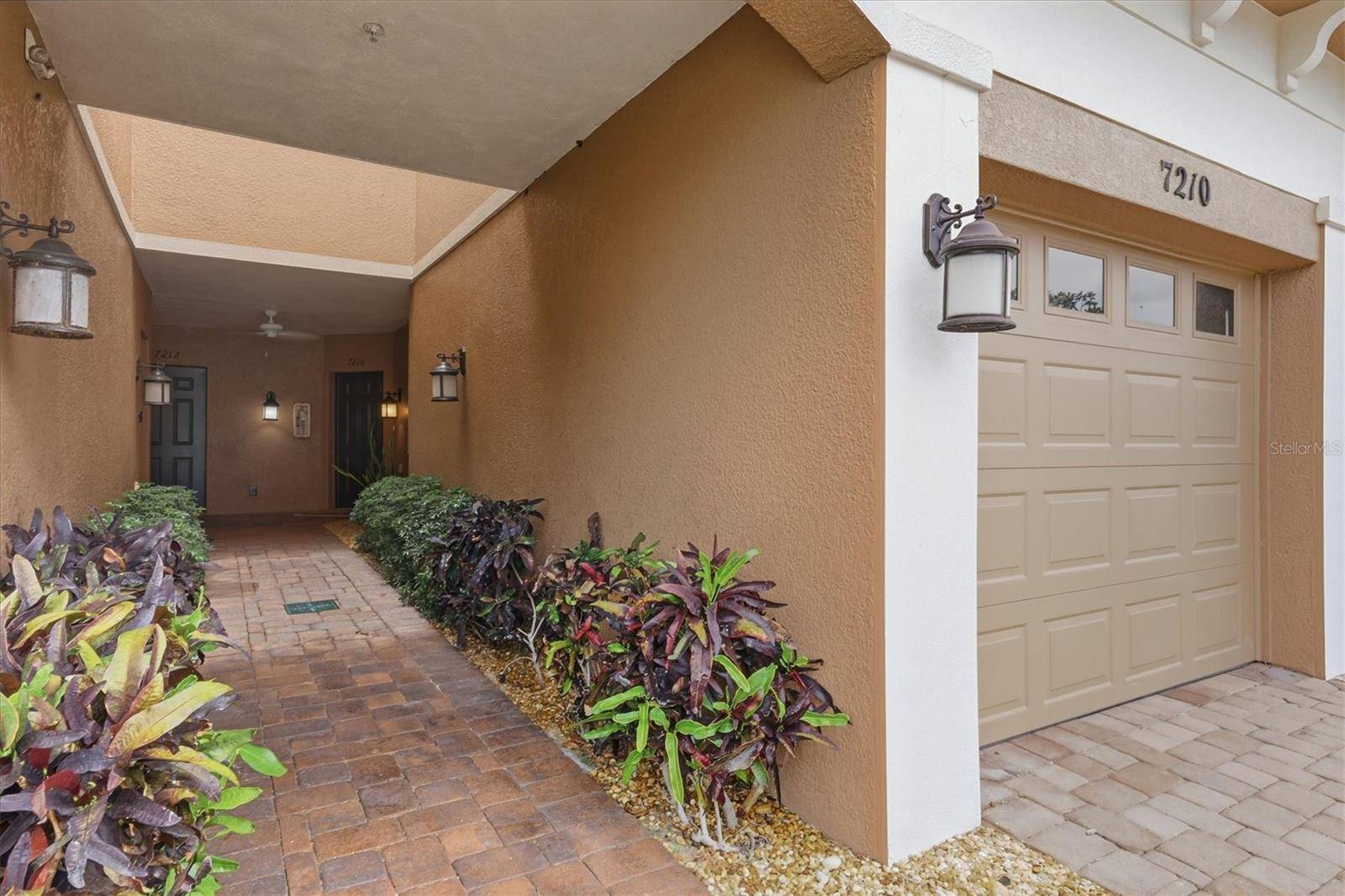 7210 HAMILTON RD, Bradenton, FL 34209