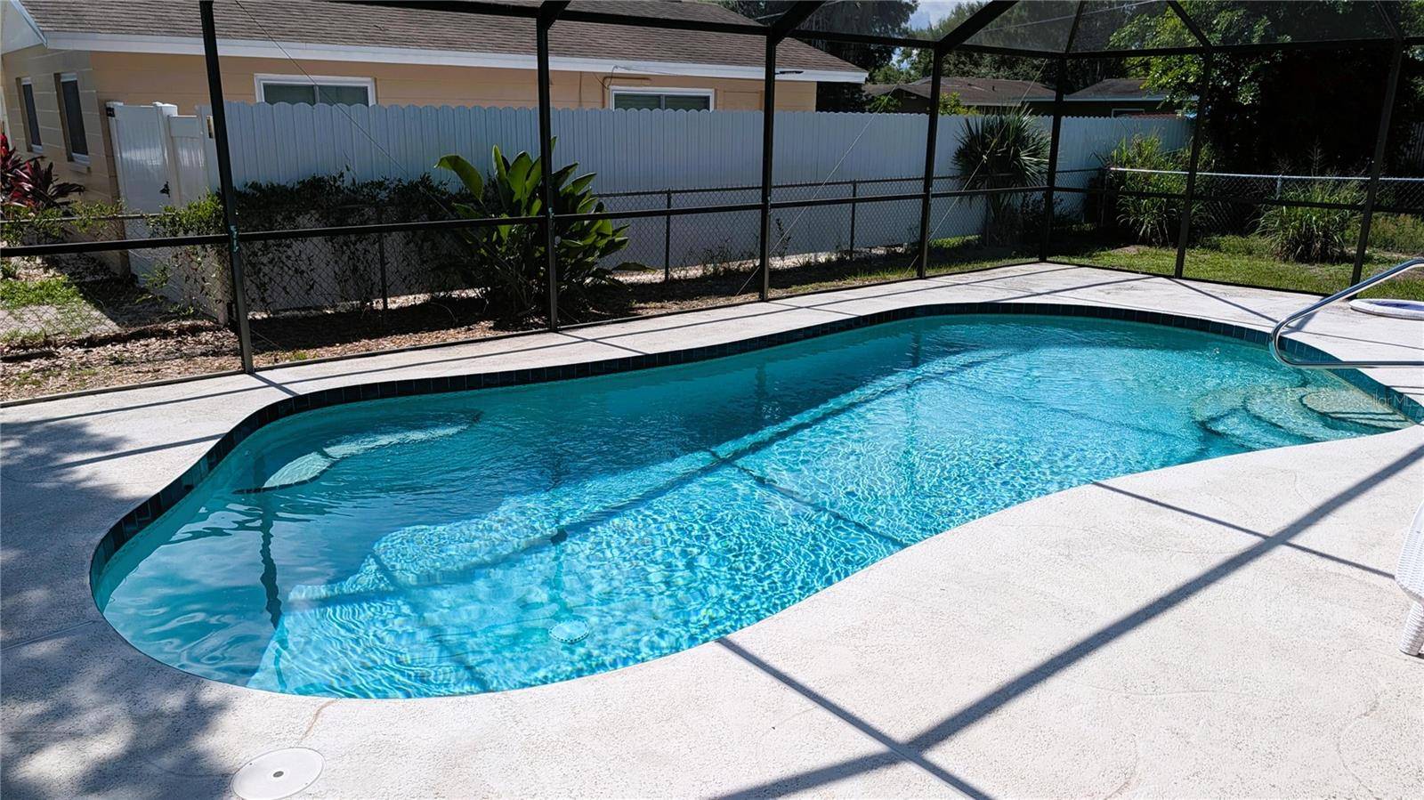 5350 CASTLEMAN DR, Sarasota, FL 34232
