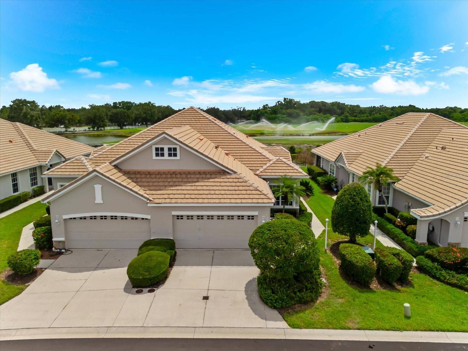 6942 WOODMORE TER, Lakewood Ranch, FL 34202