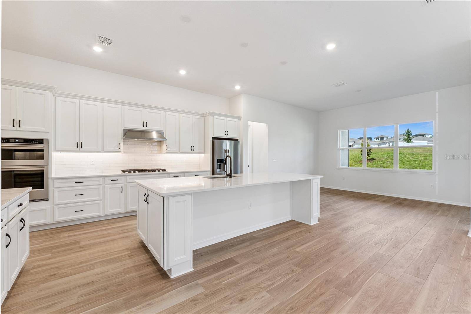 1552 SKYLINE HEIGHTS CIR, Minneola, FL 34715