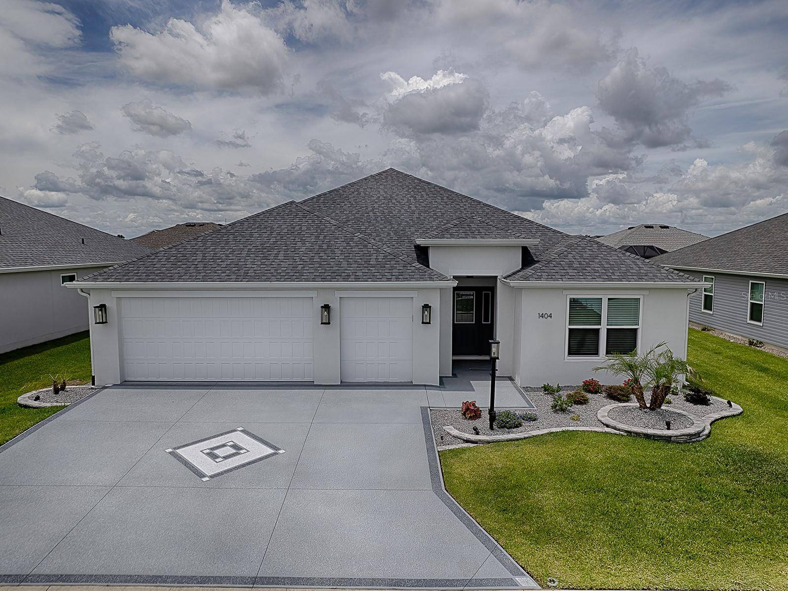 1404 HEARNS LOOP, The Villages, FL 34762